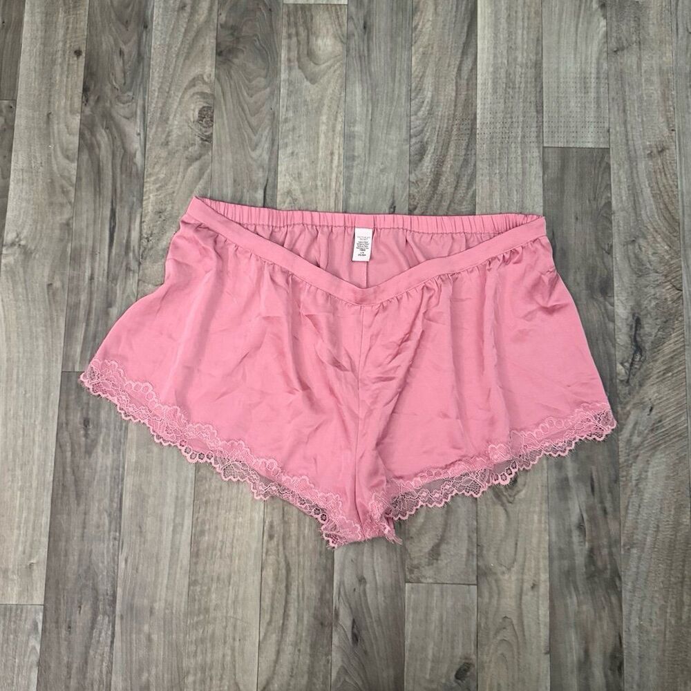 Victoria’s Secret Dream Angels satin pink lace pajama lounge shorts - Picture 2 of 7